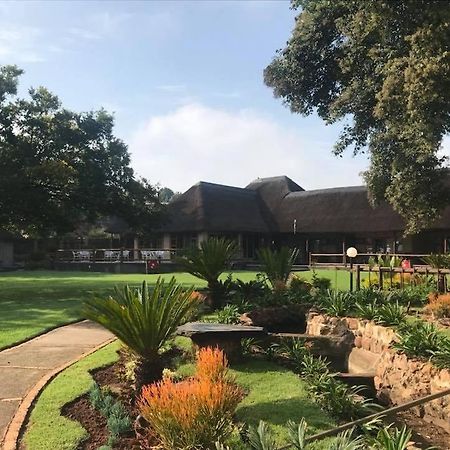 Nkanga Lodge Accommodation & Venue Κέμπτον Παρκ Εξωτερικό φωτογραφία